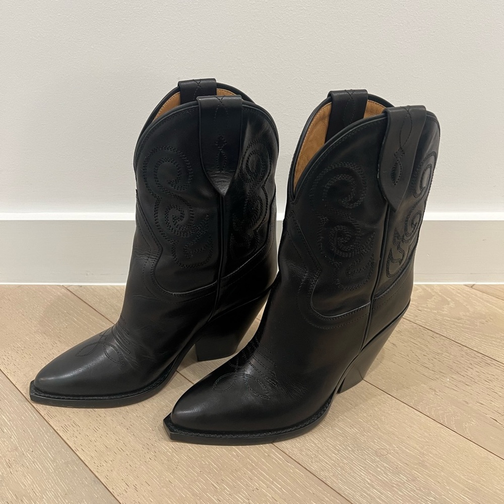 ISABEL MARANT Leyanne boots w/ stitching (WORN ONCE)
